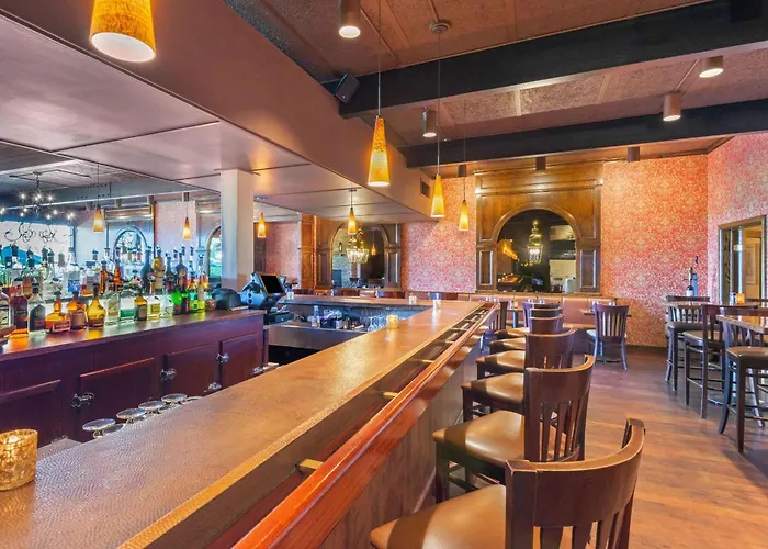 Ogdensburg Hotels