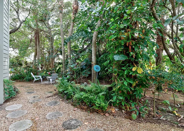 Sebastian Beach hotels