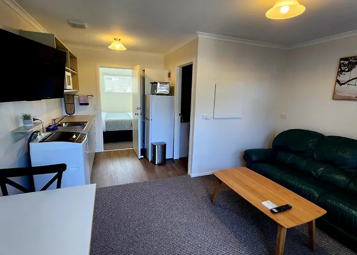 Paraparaumu Hotels