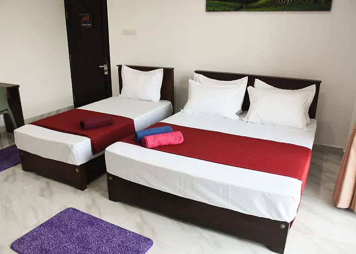 Boralesgamuwa Hotels