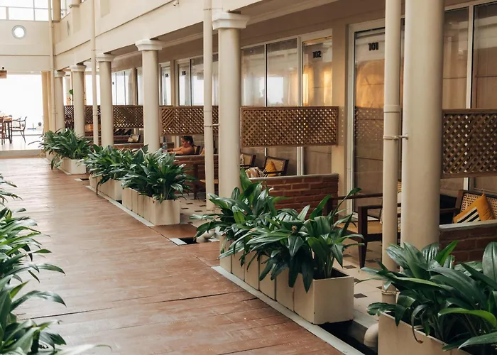 Neevana Hotel Hikkaduwa