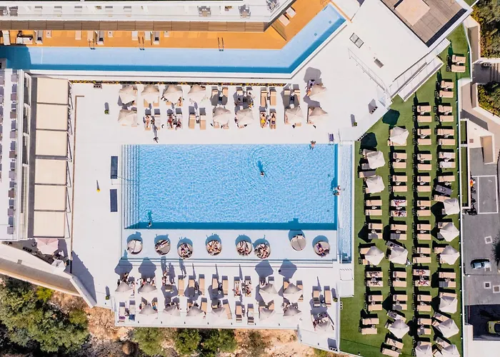 Hotéis de Agia Napa com jacuzzi