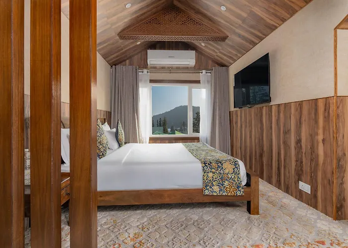 Hotel Pine Spring Gulmarg