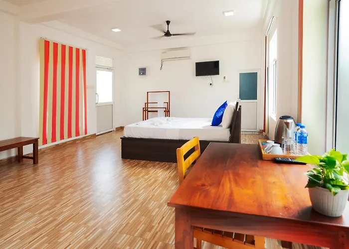 Lagoon Step Airport Transit Hotel
