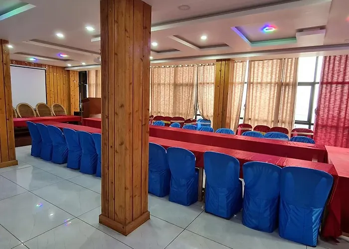 Easton Blue Hotel
