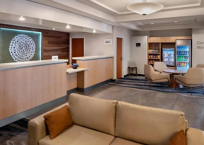Fairfield Inn & Suites Woodbridge