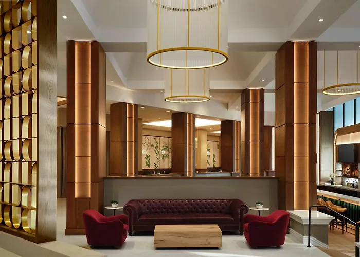 White Plains Hotels