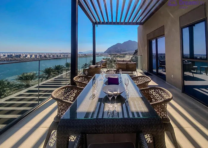 Premium Experience Address Beach Residence - Free Beach Access