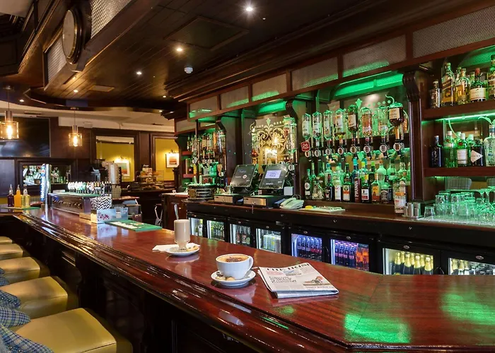 Cahir Hotels
