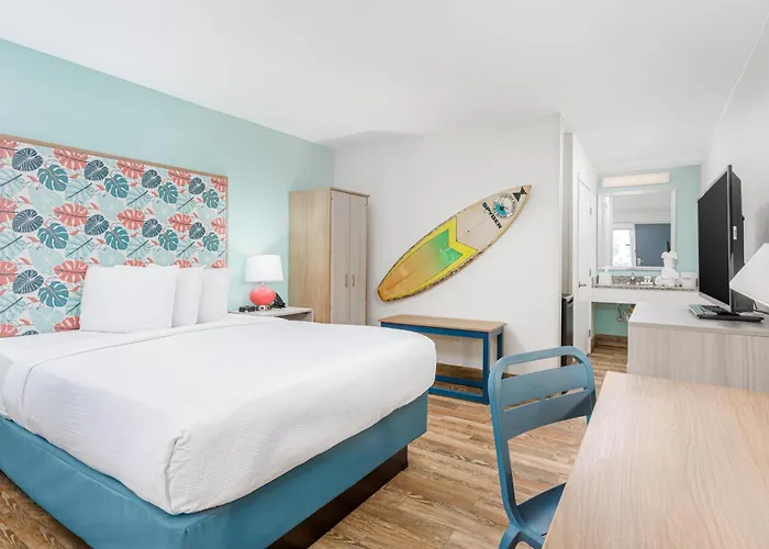 Pensacola Beach Hotels