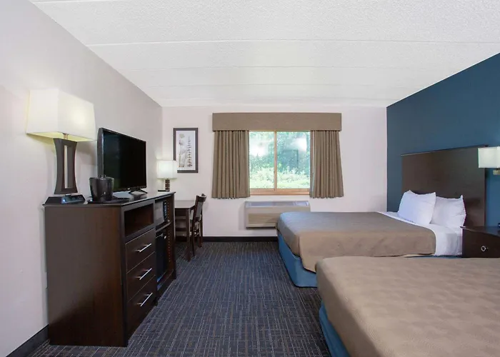 Hayward Hotels
