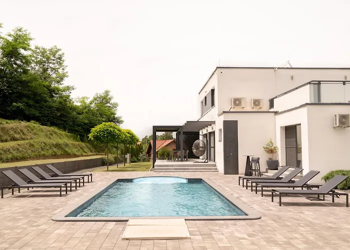 Villa Alea