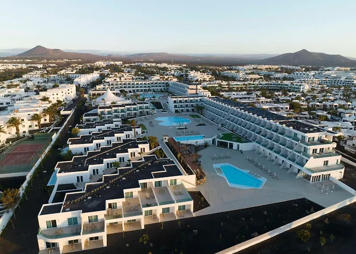 Costa Teguise Hotels