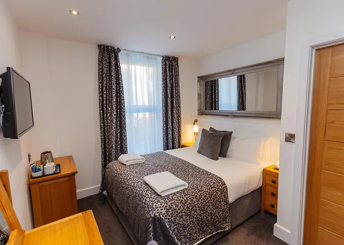 Ilfracombe Hotels