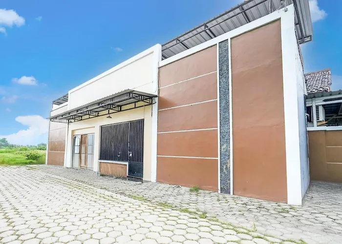 Tegal (Central Java) Hotels