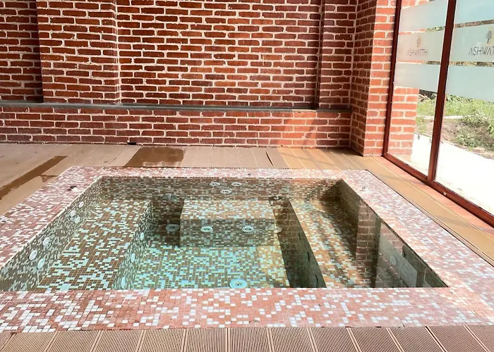 Hotel Ashwatth