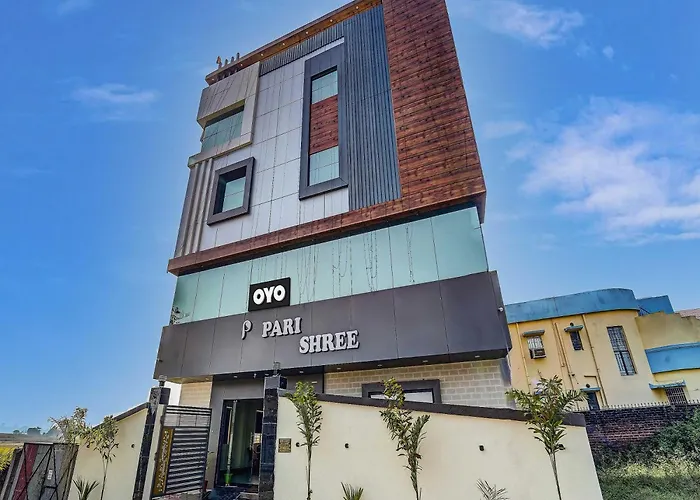 Super Hotel O Pari Shree