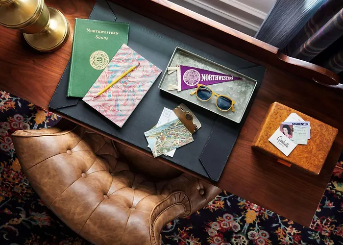 Evanston Hotels