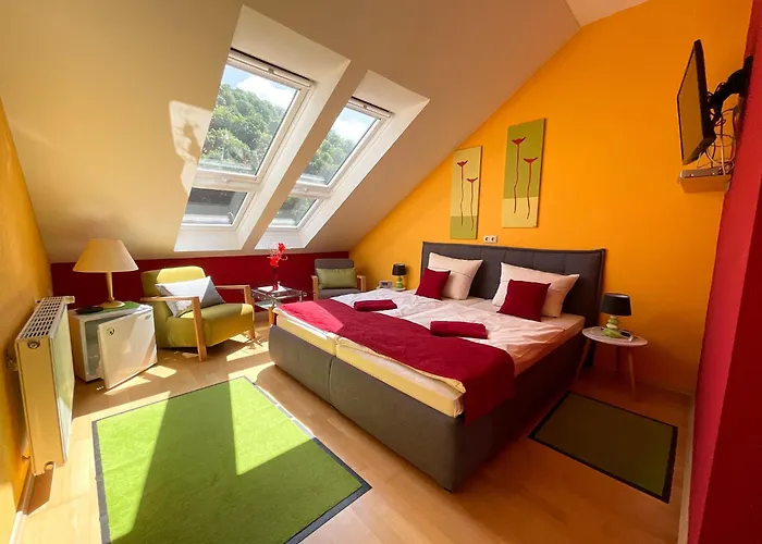 Hotels in Riveris