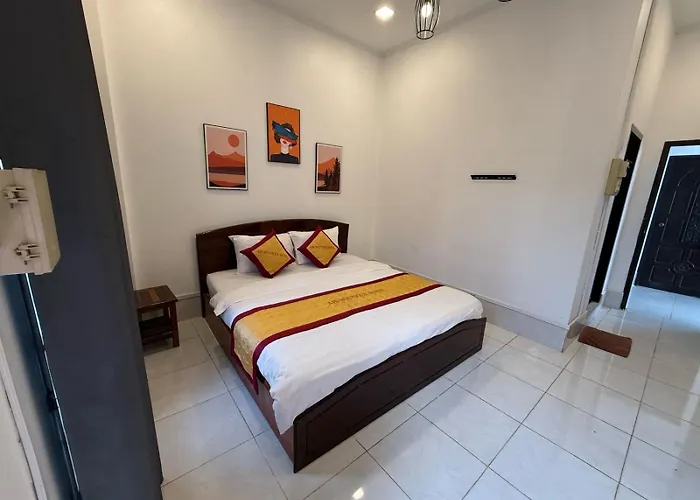 A P S Hotel