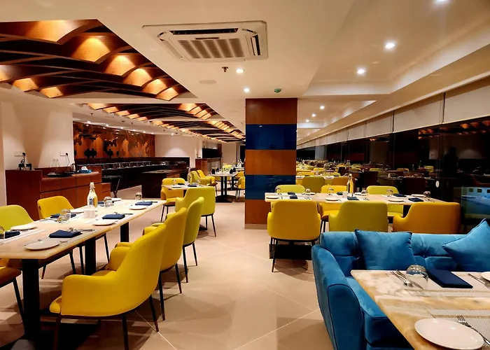 Dapoli Hotels