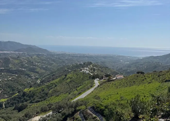 Villas Familiares en Frigiliana