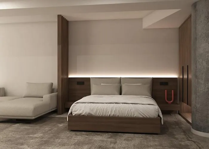 Hotel Atlantiis Suites Near Igi Airport