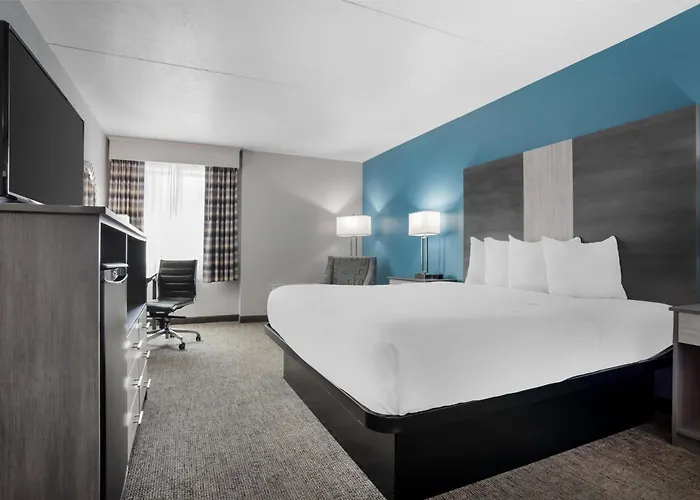 Brewton Hotels