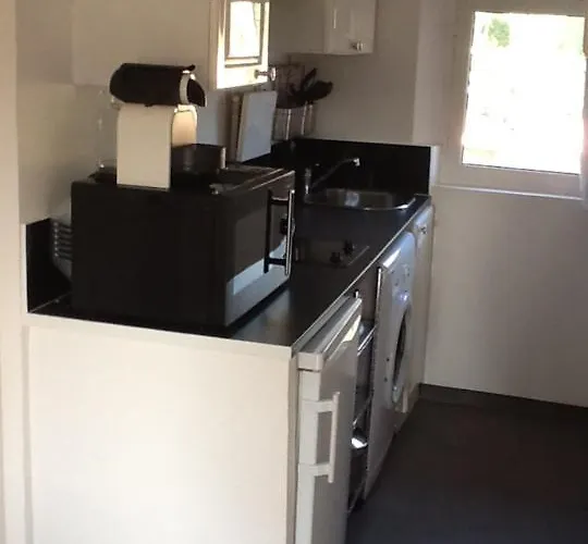 Appartements 3 Studios Pour 2 Ou 3 Ou 5 Ou 6 Per Centre Ville Saint Tropez Avec Parking