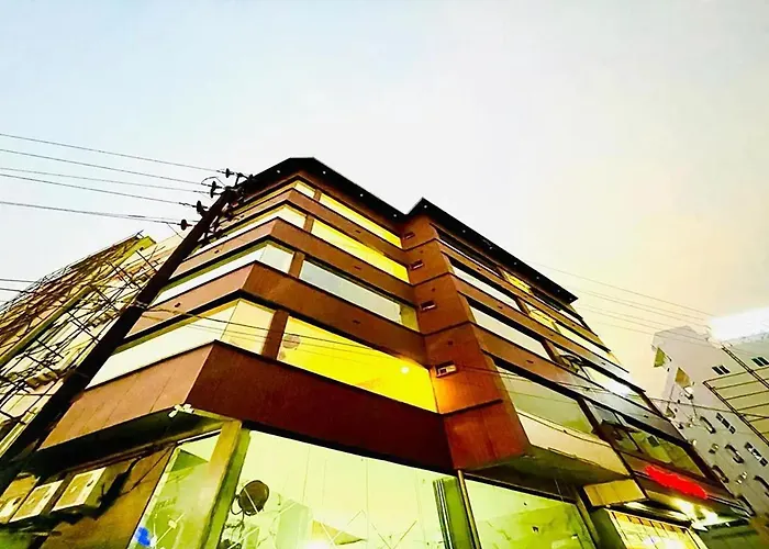 Hotel Eagle Grand Airport Zone
