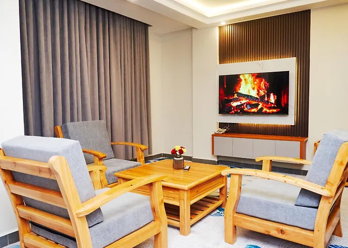 Tha Nickolee Hotel