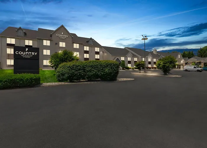 Madison Heights Hotels