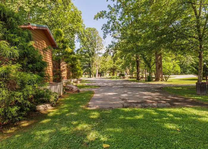 Asheville Beach hotels