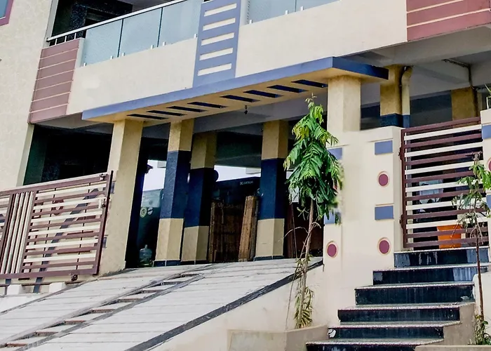 Super Hotel O Ramavarapadu Near Pvr Icon