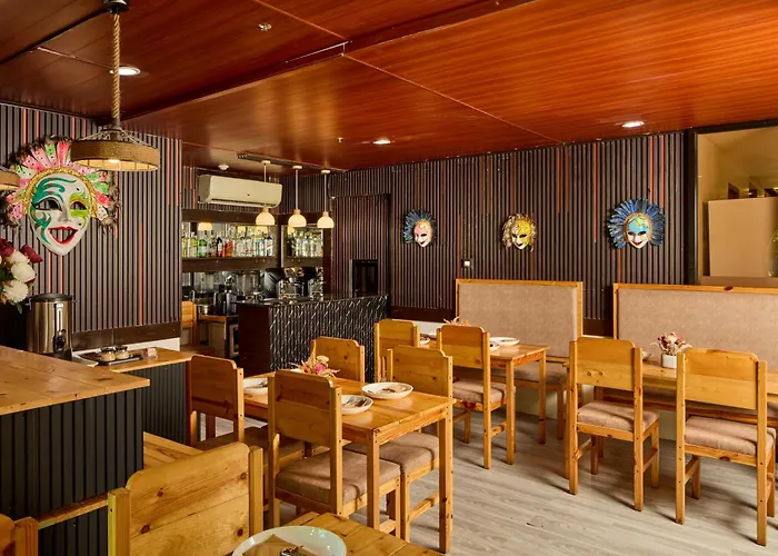 Go Hotels Plus Bacolod - Newly Renovated