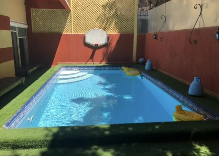 Villen mit privatem Schwimmbad in Alexandria