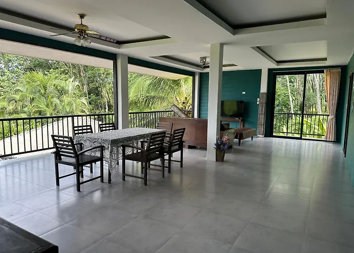 Nankanok Resort