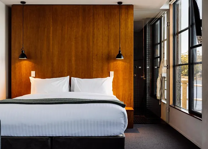 Derwent Bridge Hotels