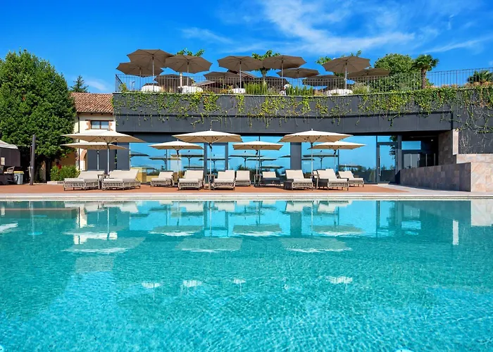 Erba Hotels