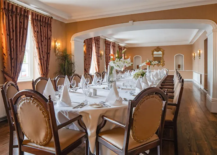 Dooly'S Hotel