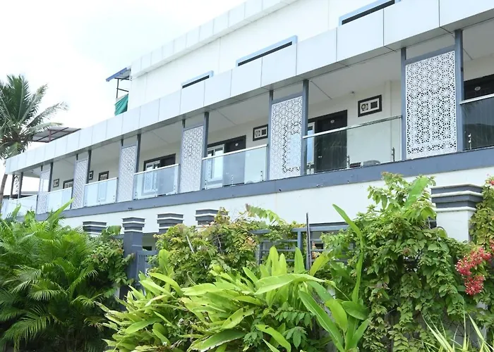 Hotel Rajmahal Boarding And Lodging