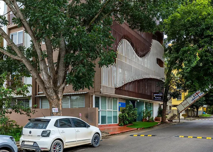 Hotel Acacia Yelahanka