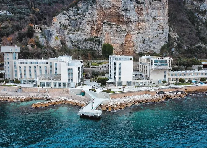 Hotéis de Castellammare di Stabia