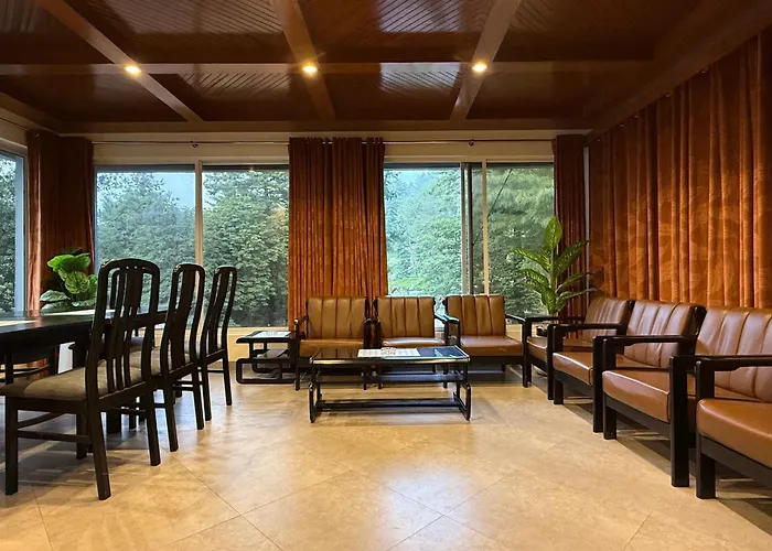 Murree Hotels