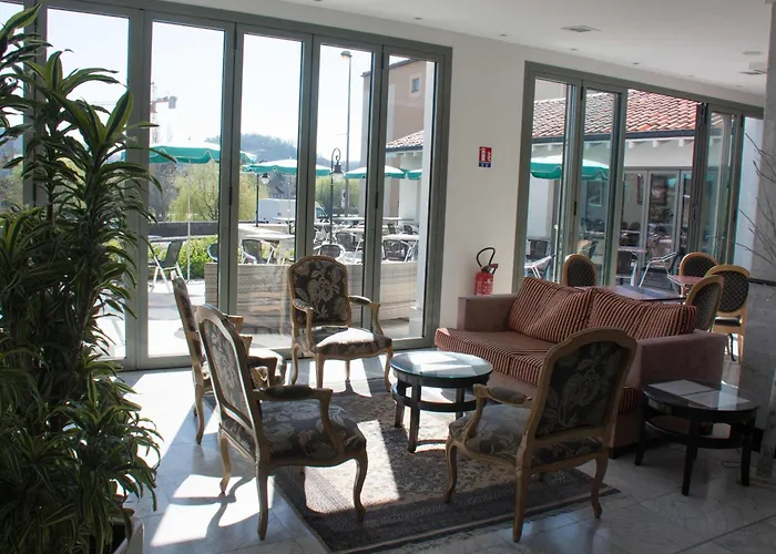 Perigueux Hotels