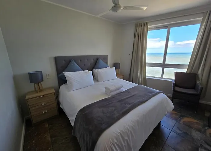 Strand Hotels