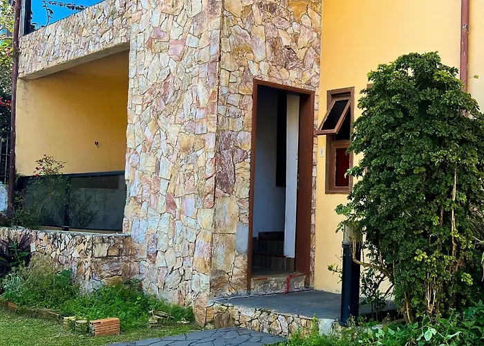 Apartamento no Andar Inferior na Praia da Vila em Imbituba
