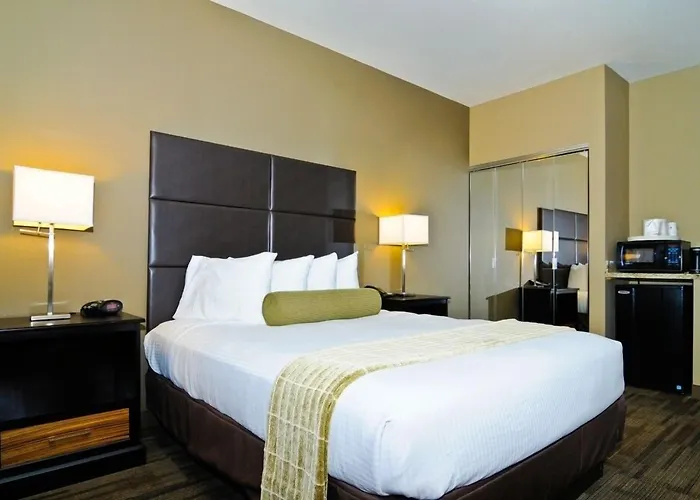 Greensburg Hotels