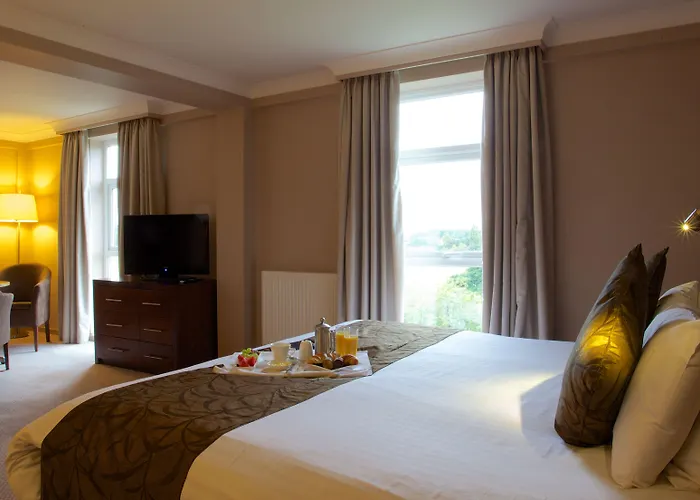 Humber Royal Hotel
