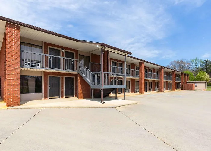Childersburg Hotels